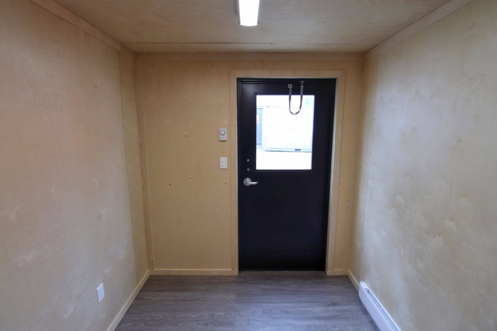 10&rsquo; Economy Office CUBE - Container Consultants Australia